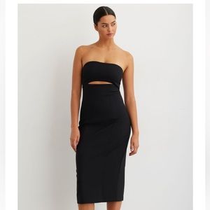 Dynamite Strapless Cut-out Midi Dress In Aqua Green/Blue